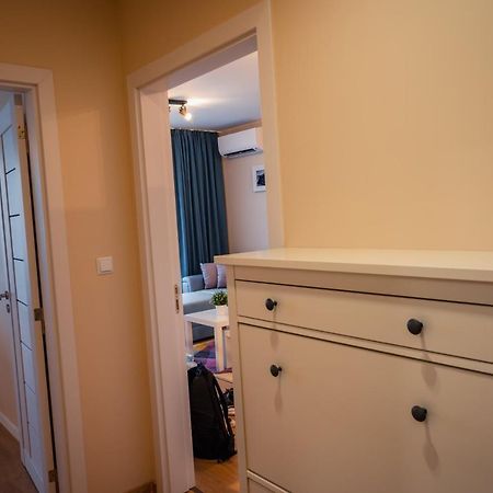 וארנה Emerald Suite With Private Parking מראה חיצוני תמונה
