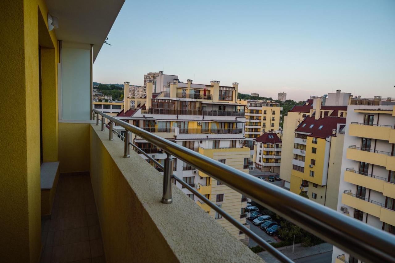 וארנה Emerald Suite With Private Parking מראה חיצוני תמונה