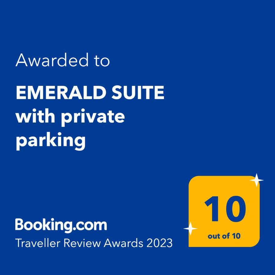 וארנה Emerald Suite With Private Parking מראה חיצוני תמונה